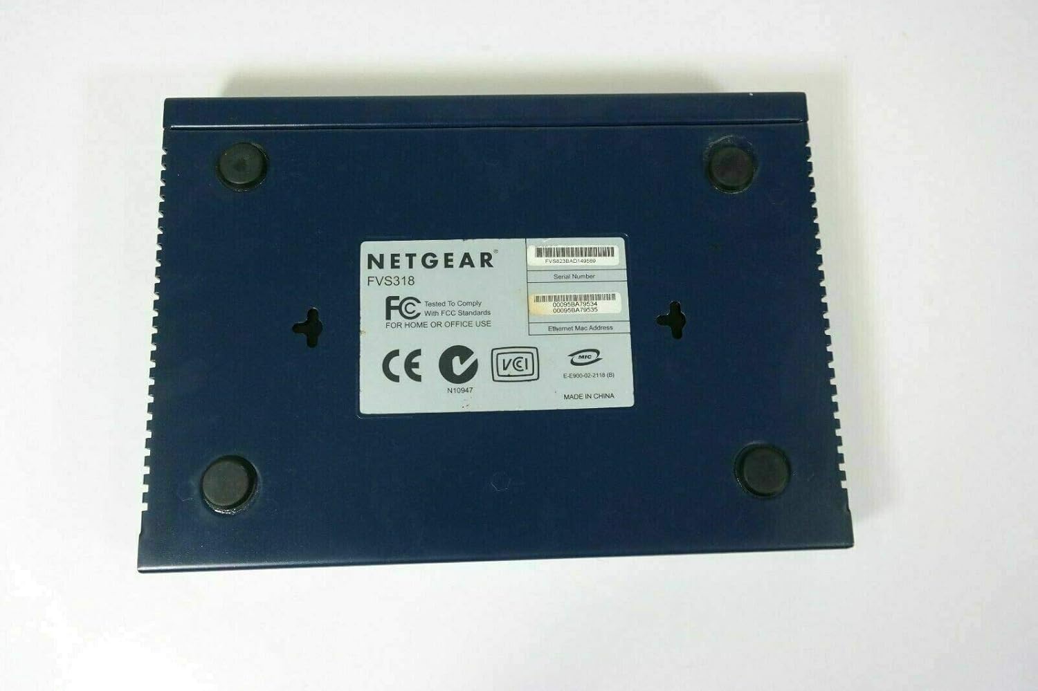 NETGEAR FVS318 ProSafe VPN Firewall 8 with 8-Port 10/100 Switch - Image 2